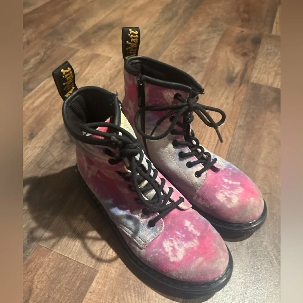 Authentic Dr. Martens Kids Size 3 Tie-Dye Combat Boots Unisex Lace Up Suede Boot